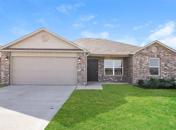 233 Klare Ct - Newcastle, OK 73065 - Home For Rent