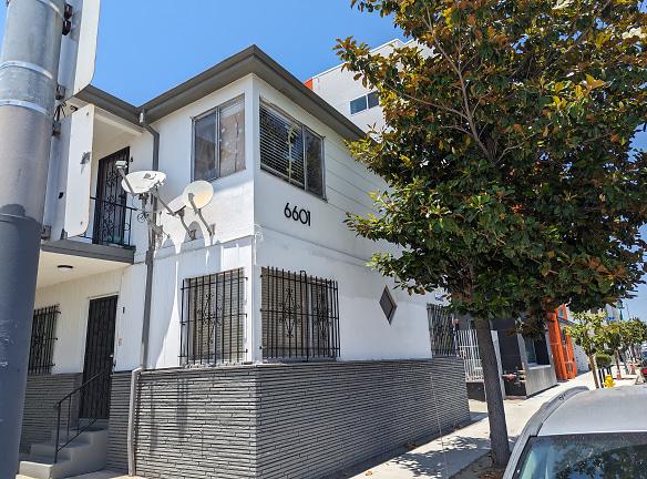 6601 Crenshaw Blvd unit 10 - Los Angeles, CA 90043 - Home For Rent