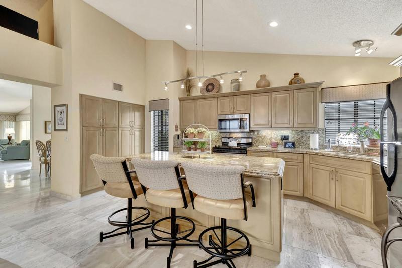 7478 GLENDEVON LN, Delray Beach, FL 33446 Single Family Residence For Sale  MLS# RX-10953436