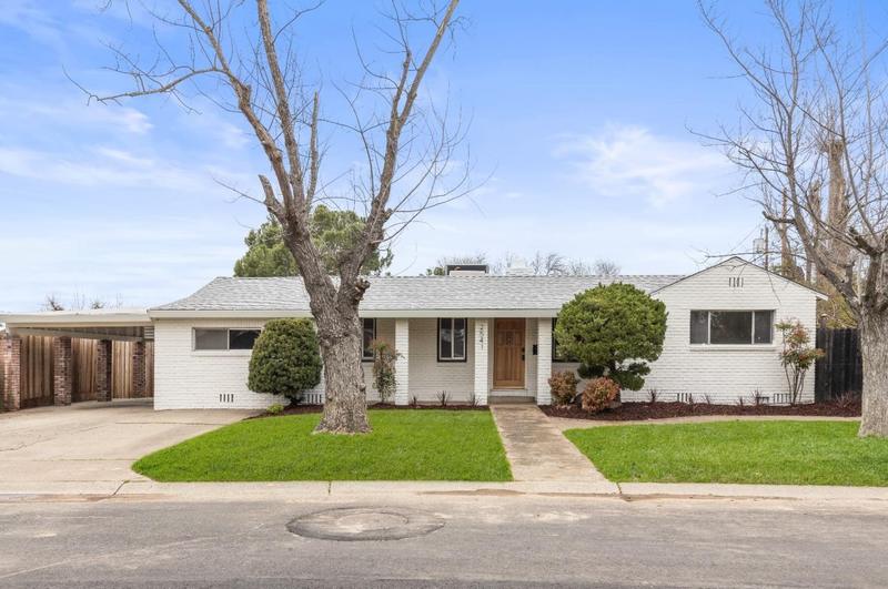 2541 Paseo Del Campo, Sacramento, CA 95821 - MLS 224007017 for Sale