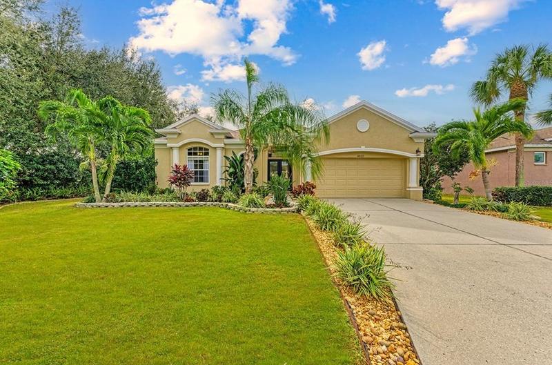 4022 3rd Ave E, Bradenton, FL 34208 - MLS A4593410 for Sale