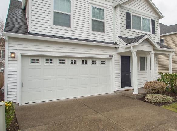16832 NW Oak Creek Dr - Beaverton, OR 97006 - Home For Rent