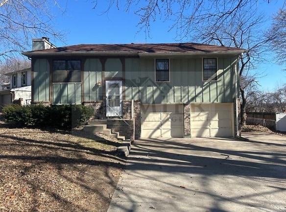 1709 N Millburn Ave - Independence, MO 64056 - Home For Rent