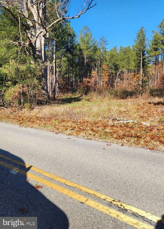 1725 SOLLERS WHARF ROAD, LUSBY, MD 20657  611512405 for Sale