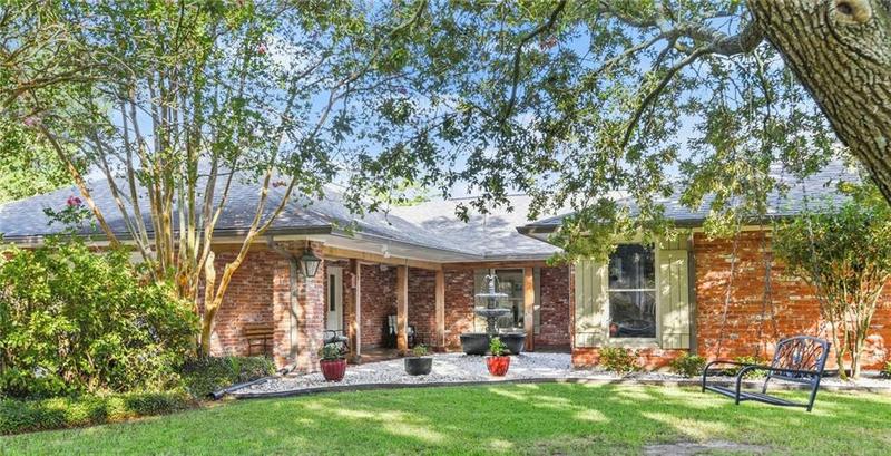 1855 POLLARD PKWY, Baton Rouge, LA 70808 Single Family Residence For Sale  MLS# 2427161