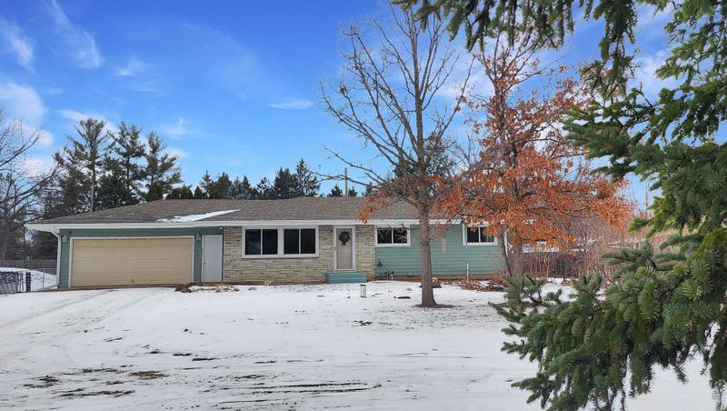 897 Main Street, Lino Lakes, MN 55014 for Sale