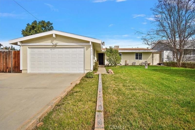 Corona, Riverside County, CA House for sale Property ID: 418894540