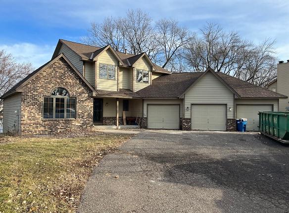 18242 82nd Avenue North - Osseo, MN 55311 - Home For Rent