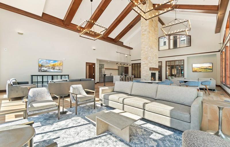 02-311  The Landings at Silver Lake Village for Sale