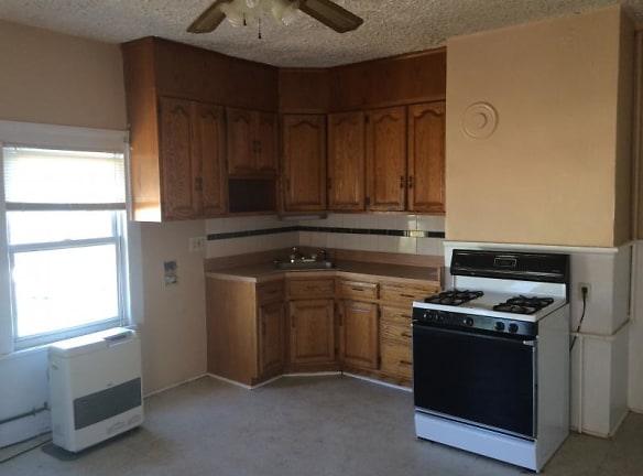 136 George St - Bridgeport, CT 06604 - Home For Rent