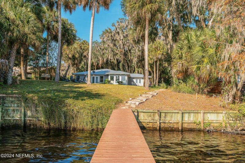 277 W RIVER RD, Palatka, FL 32177 Single Family Residence For Sale  MLS# 2005180