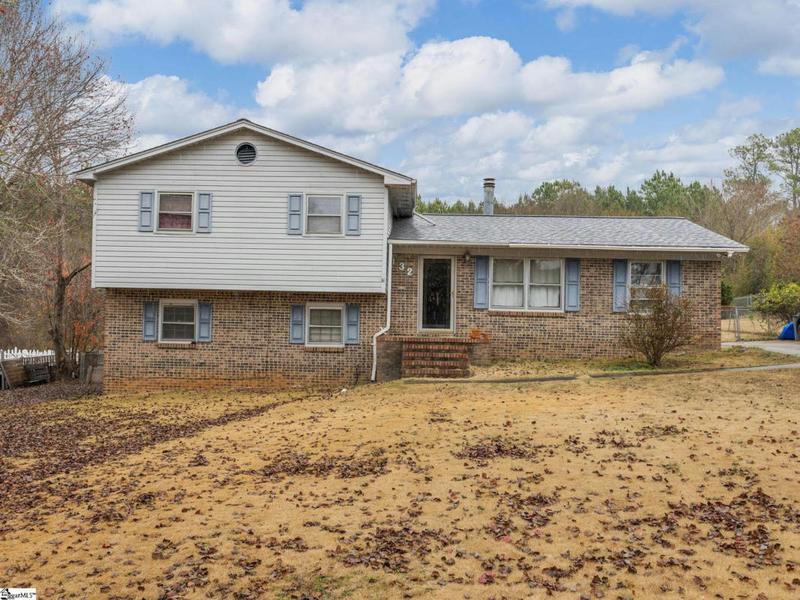132 PINELAND AVE, Union, SC 29379 Single Family Residence For Sale  MLS# 1514783