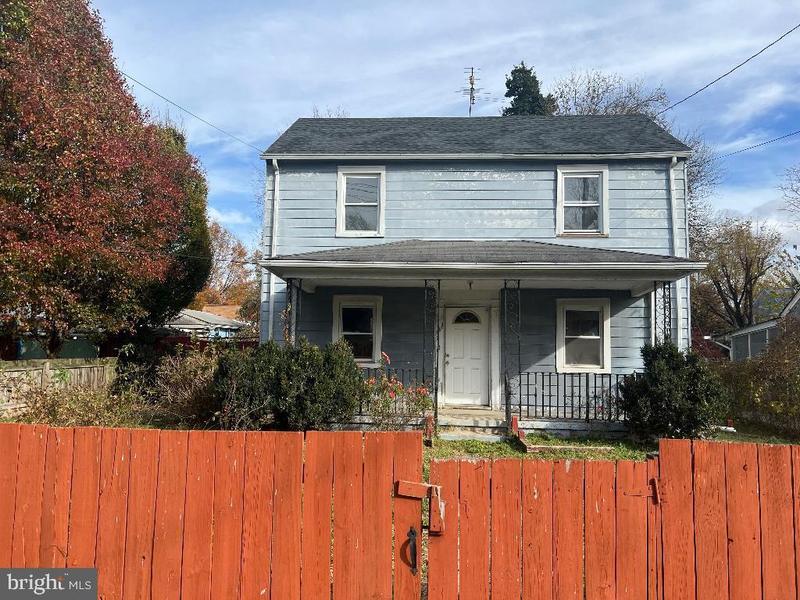 6411 Sligo Parkway, Hyattsville, MD 20782 for Sale