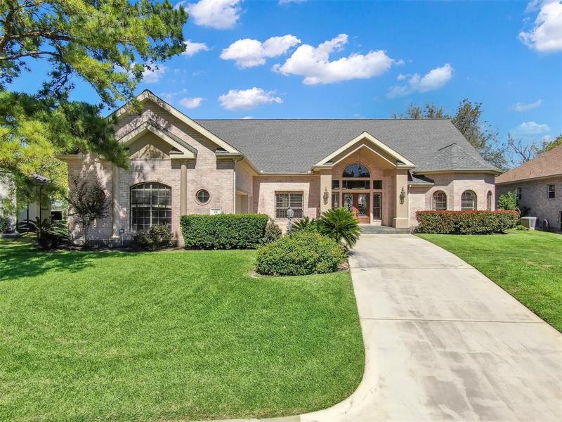 131 Brookgreen Cir N, Montgomery, TX 77356 for Sale