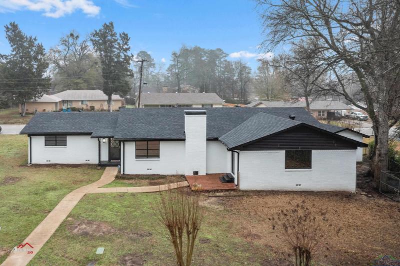 206 Village, Henderson, TX 75654 for Sale