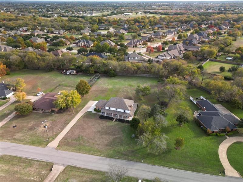 3210 Oak Tree Ln, Midlothian, TX 76065 for Sale