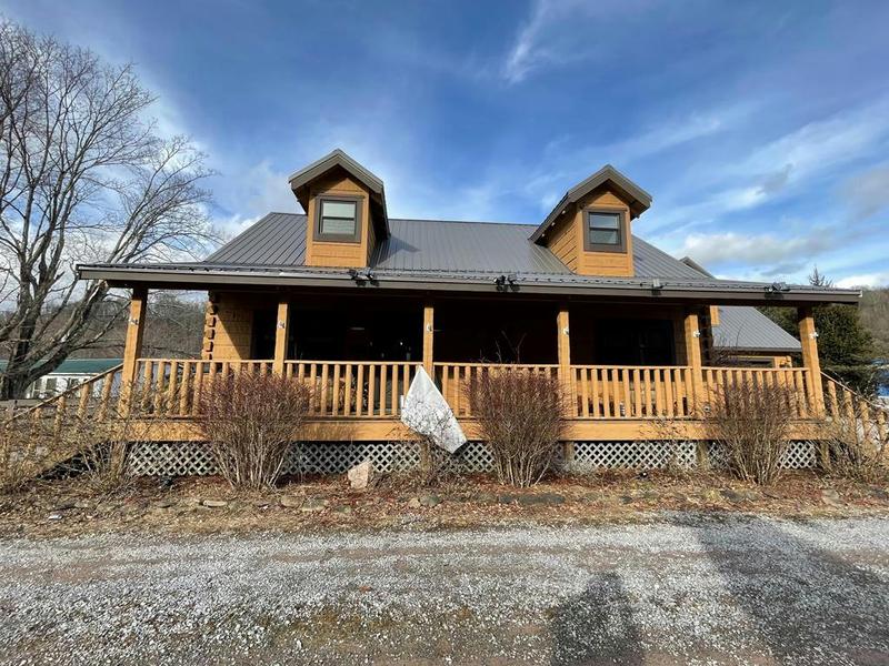 499 CASS RD, SLATYFORK, WV 26291 Single Family Residence For Sale  MLS# 86221