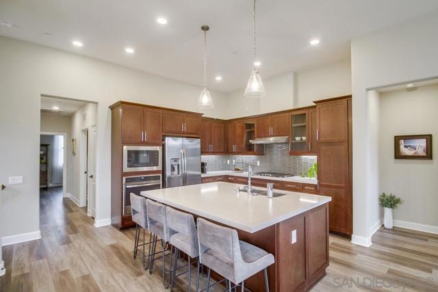 16750 Coyote Bush Dr 84, San Diego CA 92127 for Sale