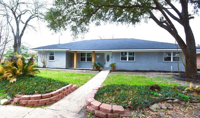 11903 Atwell Dr, Houston, TX 77035 for Sale