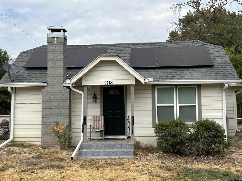 1118 W Frank St, Grand Saline, TX 75140 for Sale