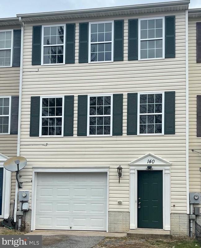 140 Topaz Ln, Bunker Hill, WV 25413 - MLS WVBE2025912 for Sale