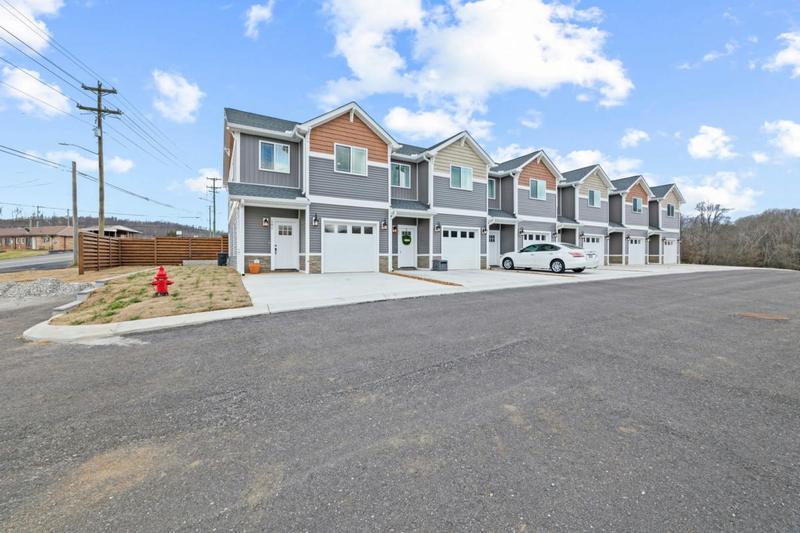 1038 E MAIN ST # 104, Livingston, TN 38570 Single Family Residence For Sale  MLS# 2607293