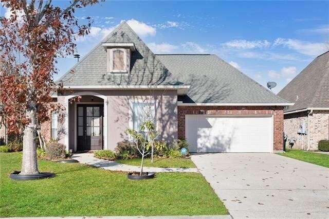 2400 COURS CARSON Street, Mandeville, LA 70448  618425028 for Rent