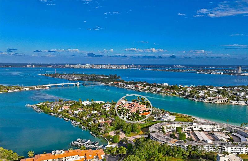 60 LIGHTHOUSE POINT DR, LONGBOAT KEY, FL 34228 Single Family Residence For Sale  MLS# A4595437