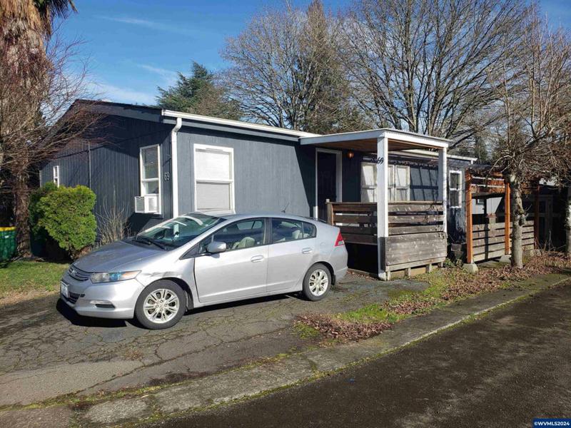 10405 SW DENNEY RD UNIT 69, Beaverton, OR 97008 Manufactured Home For Sale  MLS# 813253