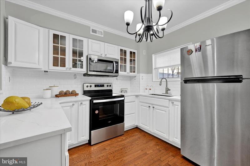 210 North Glover Street, Baltimore, MD 21224 for Sale