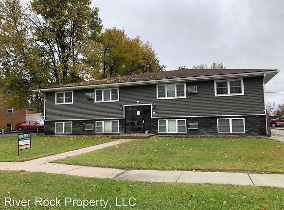 /2 St S - Moorhead, MN 56560 - Home For Rent