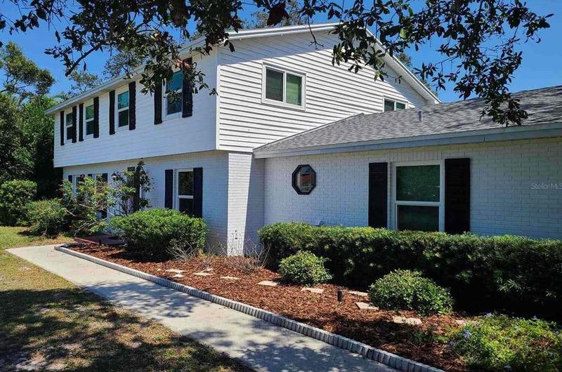 10495 Hamlin Blvd, Largo, FL 33774 - MLS U8213846 for Sale