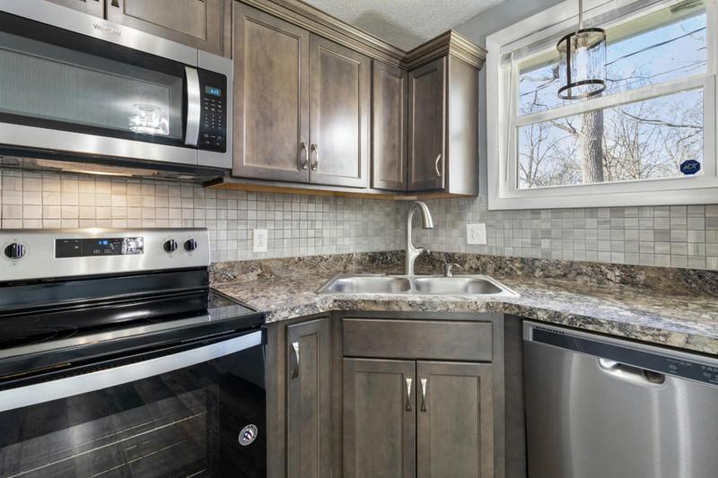 101 KING COLE DR, Clarksville, TN 37042 Single Family Residence For Sale  MLS# 2615717