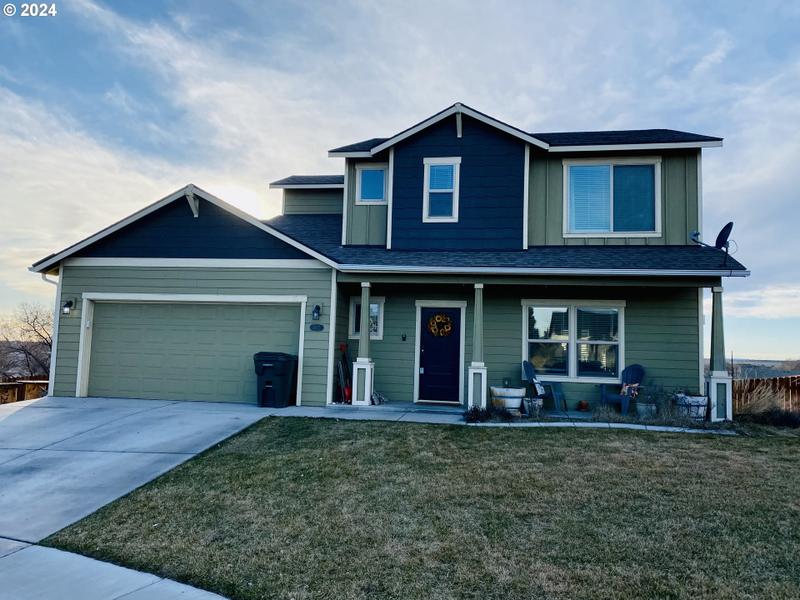 2122 NW DAWN DR, Hermiston OR 97838 for Sale