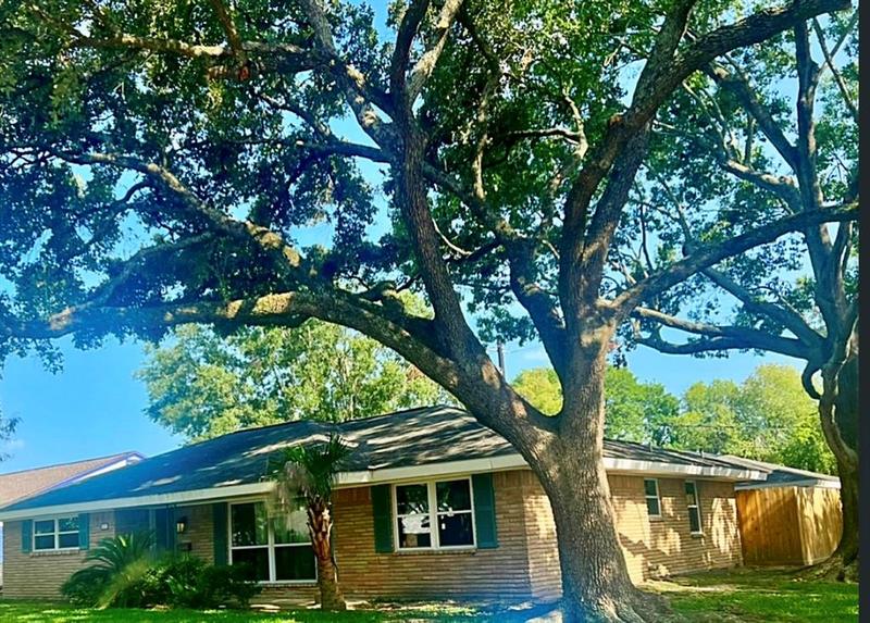 5511 Belrose Drive, Houston, TX 77035 for Sale