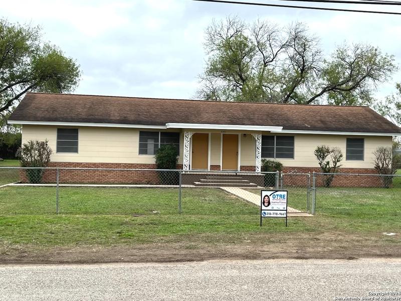 4926 Alma Drive, Unit 1, San Antonio, TX 78222 for Rent