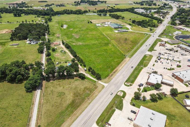 1001 S Highway 377, Pilot Point, TX 76258 for Sale