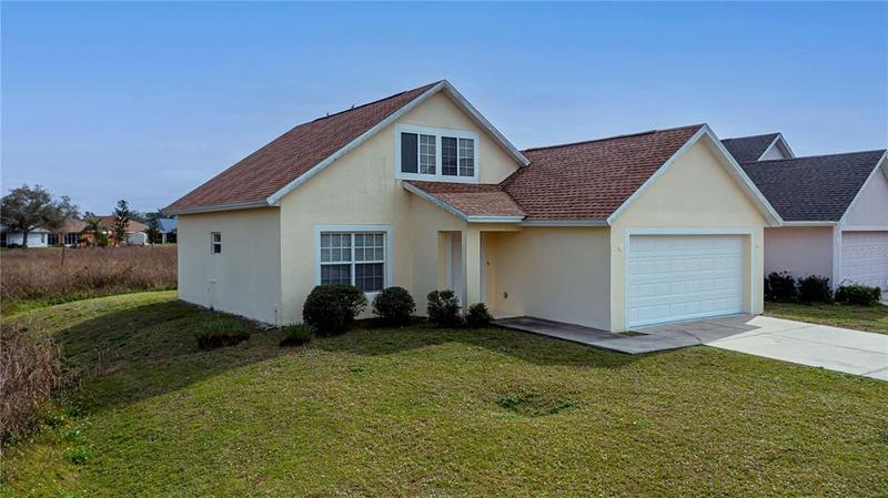 617 Rose Apple Circle, Port Charlotte, FL 33954 for Sale