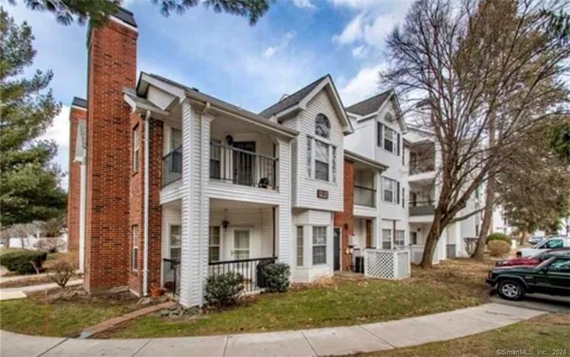 31 High Street, Unit 3103, East Hartford, CT 06118 for Sale