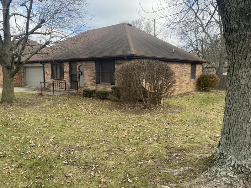 400 GLENN KNECHT DR, Crawfordsville, IN 47933 Condominium For Sale  MLS# 21957127