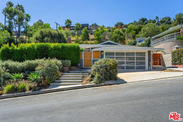 3640 Willowcrest, Studio City CA 91604 for Sale