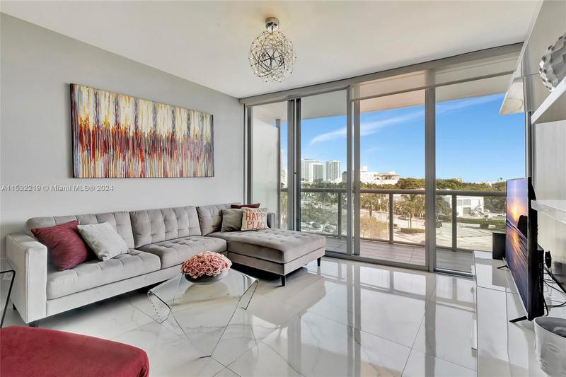 888 Biscayne Blvd #411, Miami, FL 33132  MLS# A11532219 for Sale