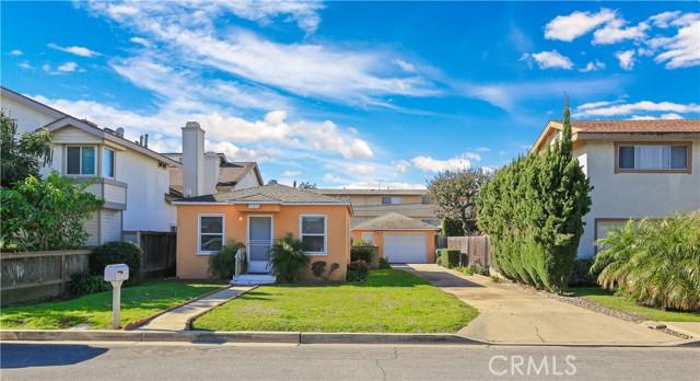 241 Ogle Street, Costa Mesa CA 92627 for Sale