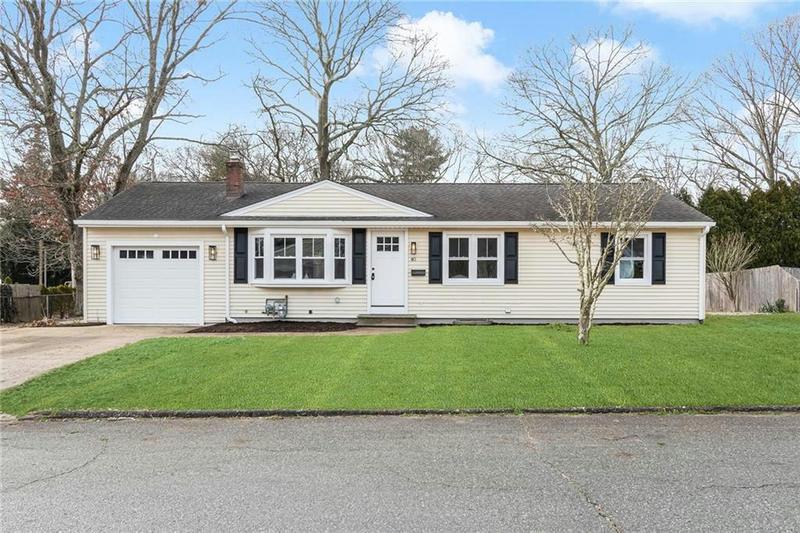 40 ASHWOOD CIR, Warwick, RI 02886 Single Family Residence For Sale  MLS# 1352591