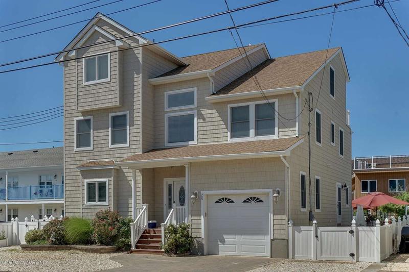 28 1st Avenue, Seaside Park, NJ 08752  625292018 for Sale