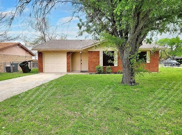 581 Plaza Ct - Harker Heights, TX 76548 - Home For Rent
