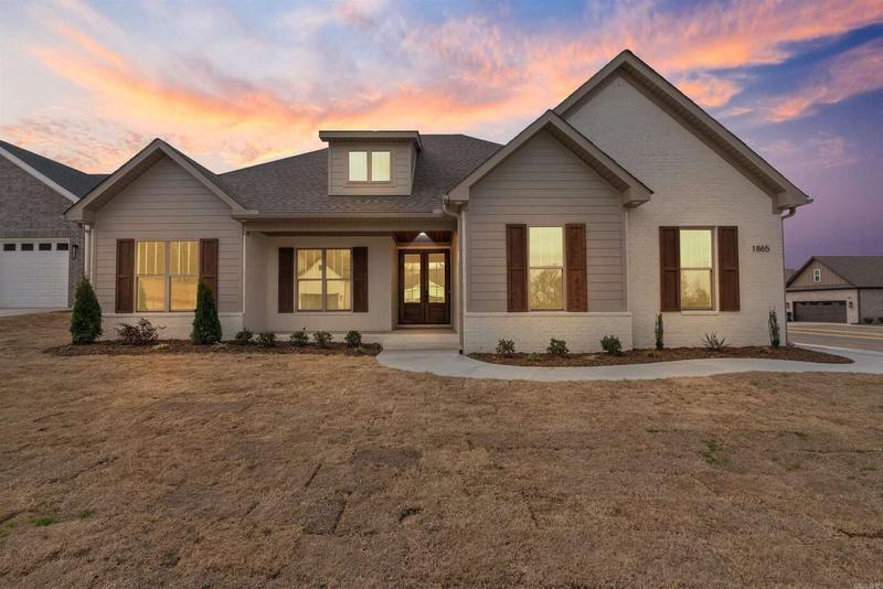 1865 Iris Cv, Conway, AR 72034  615217086 for Sale