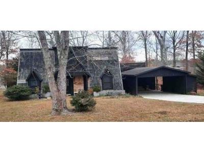 Laurel Ln for Sale