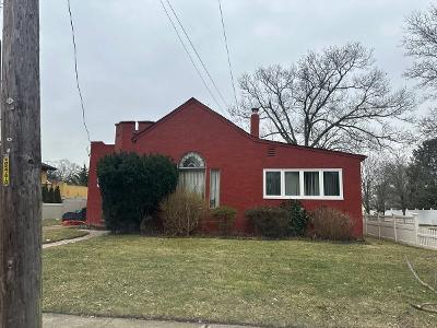 Henry St for Sale
