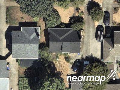 SE Clay St for Sale
